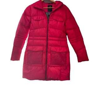 Columbia Hot Pink Mid Down Jacket, 90% down, 10% feathers, Woman’s Med. NEW